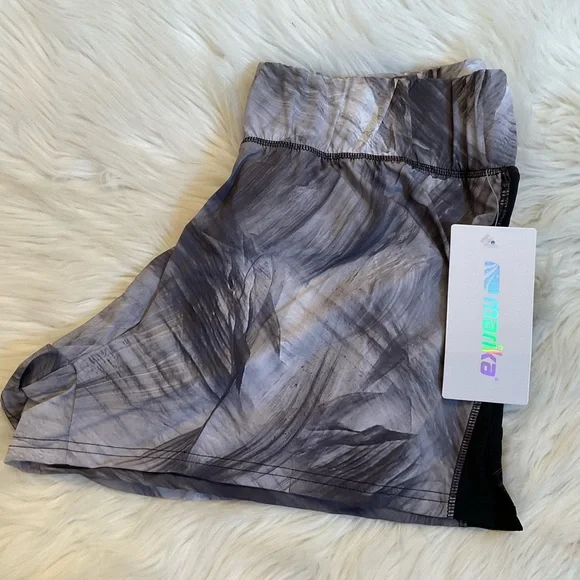 Marika Express Shorts - NWT - Size XL - Black Dusk Texture - Picture 2 of 10